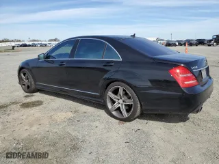 2012 Mercedes-Benz S-Class S 550 with VIN WDDNG7DBXCA422271, listed as a Copart auction lot 47026605 with 92,190 mi miles and Salvage Title. Bid and sale history available at carsss.com. Image 2.
