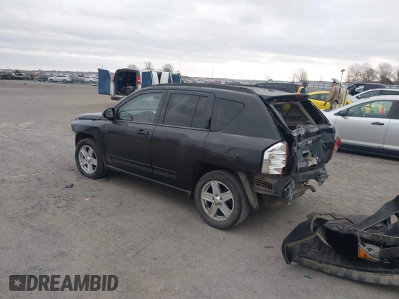 2008 Jeep Compass Sport with VIN 1J8FT47058D519816, listed as a IAAI auction lot 41694184 with 238,719 mi miles. Bid and sale history available at carsss.com. Image 3.