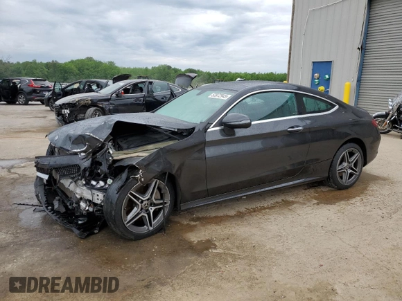 2019 Mercedes-Benz C 300 z VIN WDDWJ8EBXKF837960, wystawiony jako Copart lot #53972945 z przebiegiem 47 660 mil mil oraz Szkoda całkowita • Salvage title. Historia ofert i sprzedaży dostępna na DreamBid. Obrazek 1.
