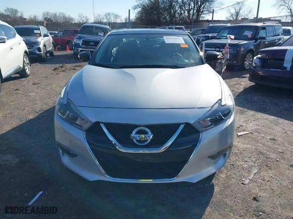 2018 Nissan Maxima SV with VIN 1N4AA6AP3JC404285, listed as a IAAI auction lot 41598049 with 62,830 mi miles. Bid and sale history available at carsss.com. Image 12.