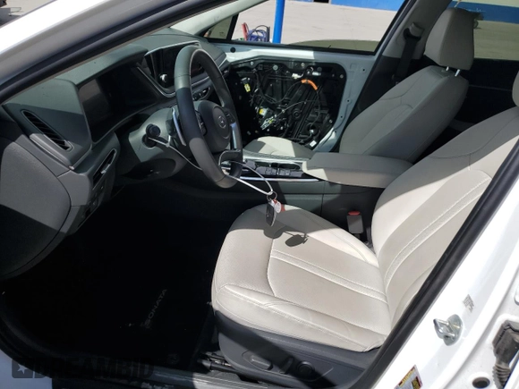 2021 Hyundai Sonata Hybrid Limited with VIN KMHL54JJ9MA036570, listed as a Copart auction lot 55944143 with 29,930 mi miles. Bid and sale history available at carsss.com. Image 7.