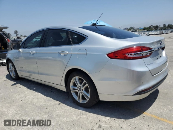 2018 Ford Fusion SE z VIN 3FA6P0LU8JR110693, wystawiony jako Copart lot #61931995 z przebiegiem 119 629 mil mil oraz Szkoda całkowita • Salvage title. Historia ofert i sprzedaży dostępna na DreamBid. Obrazek 2.