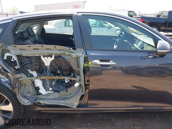 2019 Kia Optima LX with VIN 5XXGT4L34KG317817, listed as a IAAI auction lot 41958347 with 50,504 mi miles. Bid and sale history available at carsss.com. Image 14.