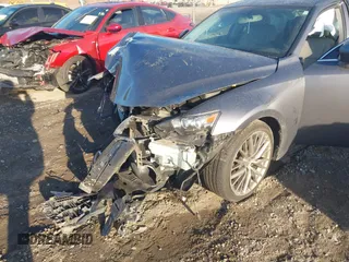 2015 Lexus IS 250 z VIN JTHCF1D22F5020032, wystawiony jako IAAI lot #40811836 z przebiegiem 92 943 mil mil oraz . Historia ofert i sprzedaży dostępna na DreamBid. Obrazek 6.