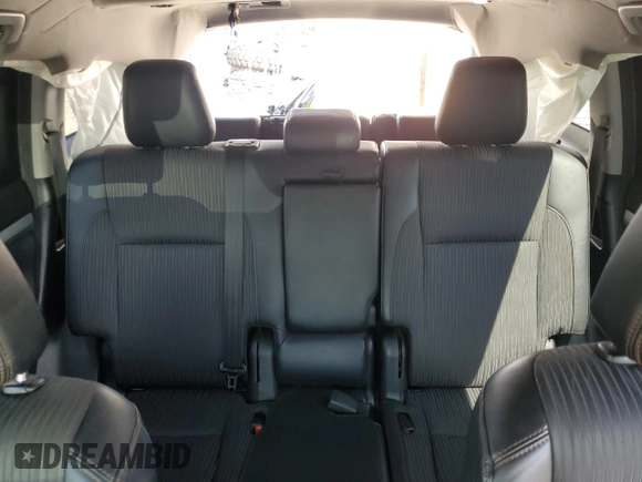 2018 Toyota Highlander LE with VIN 5TDBZRFH0JS809397, listed as a Copart auction lot 61502315 with 131,864 mi miles and Salvage title. Bid and sale history available at DreamBid. Image 10.