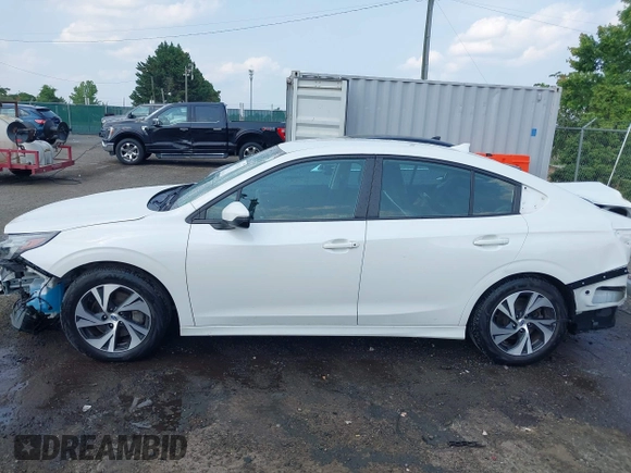 2023 Subaru Legacy Premium z VIN 4S3BWAD63P3015354, wystawiony jako IAAI lot #42469426 z przebiegiem 33 468 mil mil oraz . Historia ofert i sprzedaży dostępna na DreamBid. Obrazek 15.