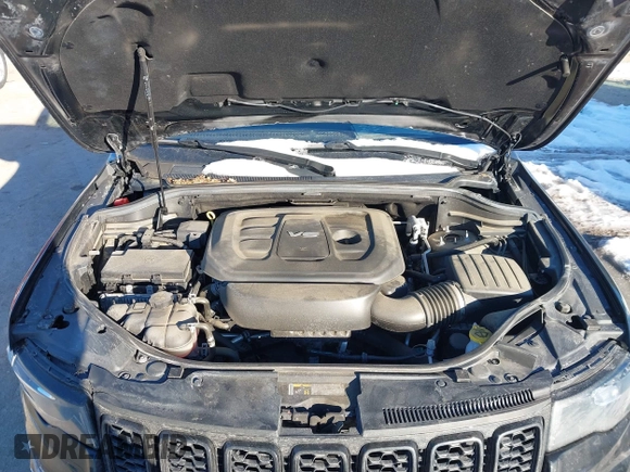 2018 Jeep Grand Cherokee Laredo E with VIN 1C4RJFAGXJC375588, listed as a IAAI auction lot 41406344 with 69,989 mi miles. Bid and sale history available at carsss.com. Image 10.