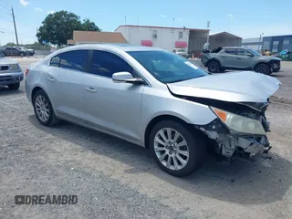 2013 Buick LaCrosse Leather с VIN 1G4GC5E36DF267888, выставлен на аукционе IAAI как лот 42584739 с пробегом 200 539 миль миль и . История ставок и продаж доступна на DreamBid. Изображение 1.