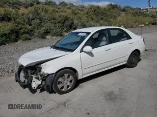 2009 Kia Spectra LX z VIN KNAFE222295640665, wystawiony jako Copart lot #57086945 z przebiegiem 167 640 mil mil oraz Szkoda całkowita • Salvage title. Historia ofert i sprzedaży dostępna na DreamBid. Obrazek 1.