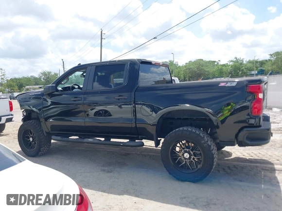 2021 Chevrolet Silverado 1500 Custom with VIN 3GCUYBEFXMG200422, listed as a IAAI auction lot 41955342 with 40,876 mi miles and . Bid and sale history available at DreamBid. Image 14.