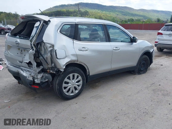 2015 Nissan Rogue SV with VIN KNMAT2MV2FP522769, listed as a IAAI auction lot 42117415 with 124,330 mi miles and . Bid and sale history available at carsss.com. Image 4.