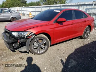 2022 Volkswagen Jetta SE с VIN 3VW7M7BU6NM033176, выставлен на аукционе Copart как лот 73630554 с пробегом 48 187 миль миль и Списание • Salvage title. История ставок и продаж доступна на DreamBid. Изображение 1.