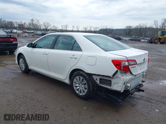 2012 Toyota Camry L with VIN 4T1BF1FK4CU106269, listed as a IAAI auction lot 41934780 with 137,867 mi miles. Bid and sale history available at carsss.com. Image 3.