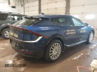 2023 Kia EV6 Wind with VIN KNDC3DLC0P5138765, listed as a IAAI auction lot 41915327 with 79,757 mi miles and . Bid and sale history available at DreamBid. Image 4.