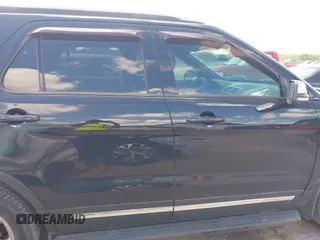 2019 Ford Explorer XLT z VIN 1FM5K7D82KGA39977, wystawiony jako IAAI lot #42190336 z przebiegiem 137 216 mil mil oraz . Historia ofert i sprzedaży dostępna na DreamBid. Obrazek 13.