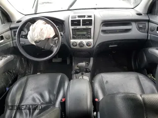 2005 Kia Sportage LX with VIN KNDJE723X57064082, listed as a Copart auction lot 86177214 with Not Provided miles and Salvage Title. Bid and sale history available at carsss.com. Image 8.
