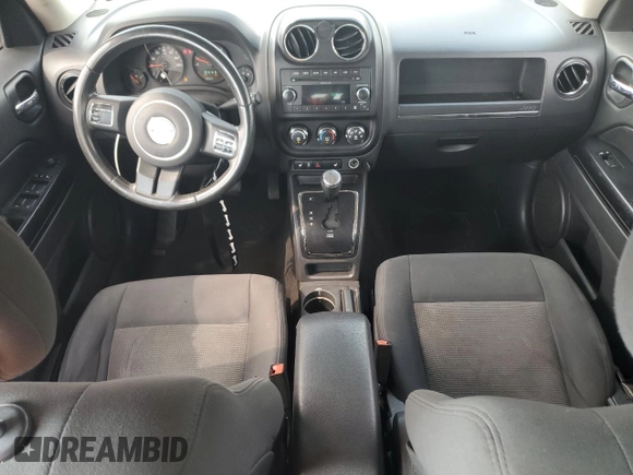 2011 Jeep Patriot Sport with VIN 1J4NT1GA7BD102547, listed as a Copart auction lot 59730535 with 183,900 mi miles and Salvage title. Bid and sale history available at DreamBid. Image 8.
