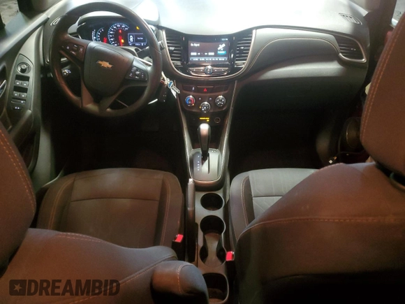 2017 Chevrolet Trax LT with VIN 3GNCJPSB9HL193319, listed as a Copart auction lot 87454284 with 67,392 mi miles and Salvage Title. Bid and sale history available at carsss.com. Image 8.