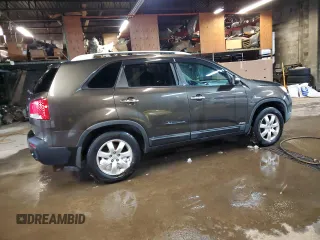2012 Kia Sorento LX with VIN 5XYKTDA26CG213346, listed as a Copart auction lot 82377944 with 161,266 mi miles and Clean Title. Bid and sale history available at carsss.com. Image 3.