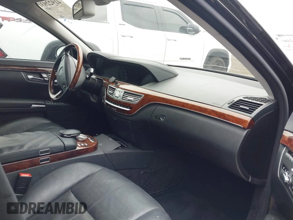 2008 Mercedes-Benz S 550 with VIN WDDNG86X48A219544, listed as a IAAI auction lot 41922931 with 150,129 mi miles and . Bid and sale history available at carsss.com. Image 8.