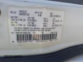 1999 Dodge Caravan SE with VIN 1B4GP44G7XB561333, listed as a IAAI auction lot 42011411 with Not Provided miles and . Bid and sale history available at carsss.com. Image 9.