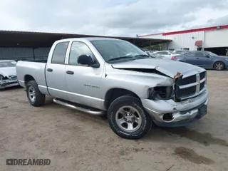 2005 Dodge Ram 1500 SLT with VIN 1D7HA18N65J530633, listed as a IAAI auction lot 41645647 with 156,179 mi miles. Bid and sale history available at carsss.com. Image 1.