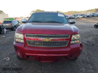 2009 Chevrolet Suburban LTZ with VIN 1GNFK36359R220094, listed as a IAAI auction lot 41858436 with 247,913 mi miles. Bid and sale history available at carsss.com. Image 12.
