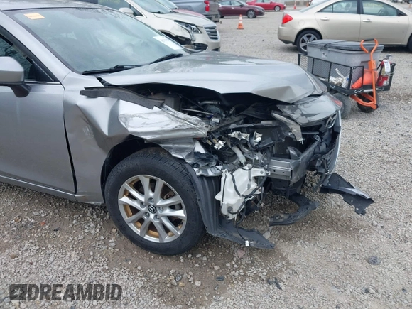 2015 Mazda 3 i Touring with VIN 3MZBM1V78FM177696, listed as a IAAI auction lot 42139197 with 172,940 mi miles and . Bid and sale history available at DreamBid. Image 18.