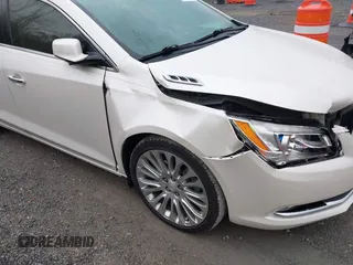 2014 Buick LaCrosse Premium II with VIN 1G4GF5G31EF234190, listed as a IAAI auction lot 42017022 with 125,376 mi miles. Bid and sale history available at carsss.com. Image 18.