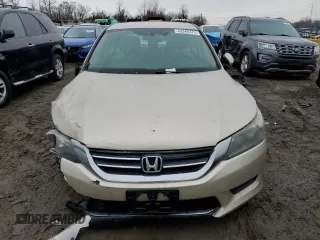 2015 Honda Accord LX with VIN 1HGCR2F37FA074147, listed as a Copart auction lot 43348375 with 186,344 mi miles and Salvage Title. Bid and sale history available at DreamBid. Image 5.