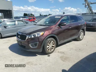 2016 Kia Sorento LX with VIN 5XYPGDA58GG001526, listed as a Copart auction lot 72775054 with 186,118 mi miles and Salvage Title. Bid and sale history available at carsss.com. Image 1.