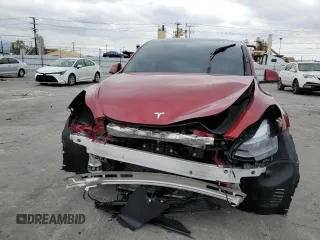 2024 Tesla Model Y Long Range с VIN 7SAYGDEE5RA251895, выставлен на аукционе Copart как лот 50180245 с пробегом 14 199 миль миль и Списание • Salvage title. История ставок и продаж доступна на DreamBid. Изображение 5.