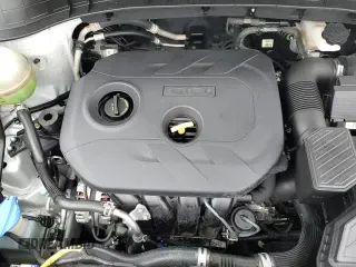 2017 Hyundai Tucson SE с VIN KM8J33A43HU420401, выставлен на аукционе Copart как лот 89927105 с пробегом 125 442 миль миль и Чистый • Clean title. История ставок и продаж доступна на DreamBid. Изображение 14.