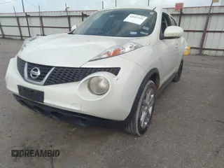 2011 Nissan Juke SL with VIN JN8AF5MR4BT021576, listed as a IAAI auction lot 41947341 with 124,277 mi miles. Bid and sale history available at carsss.com. Image 2.