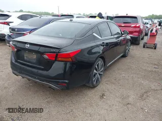 2020 Nissan Altima SR z VIN 1N4BL4CV9LC139759, wystawiony jako IAAI lot #41916220 z przebiegiem 73 270 mil mil oraz . Historia ofert i sprzedaży dostępna na DreamBid. Obrazek 4.