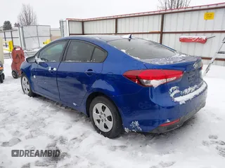 2017 Kia Forte LX with VIN 3KPFK4A7XHE057087, listed as a IAAI auction lot 41633624 with 82,829 mi miles. Bid and sale history available at carsss.com. Image 3.