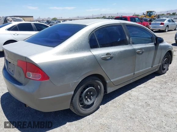 2008 Honda Civic LX z VIN 2HGFA16538H524963, wystawiony jako IAAI lot #42497277 z przebiegiem 441 700 mil mil oraz . Historia ofert i sprzedaży dostępna na DreamBid. Obrazek 4.