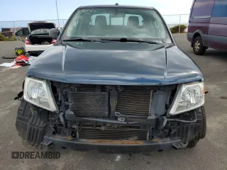 2016 Nissan Frontier Desert Runner z VIN 1N6AD0ER1GN743731, wystawiony jako Copart lot #46523325 z przebiegiem 100 046 mil mil oraz Szkoda całkowita • Salvage title. Historia ofert i sprzedaży dostępna na DreamBid. Obrazek 5.