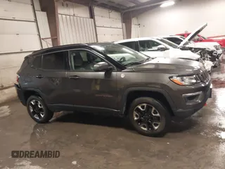 2018 Jeep Compass Trailhawk with VIN 3C4NJDDB4JT210451, listed as a IAAI auction lot 41239258 with 90,552 mi miles and . Bid and sale history available at carsss.com. Image 13.