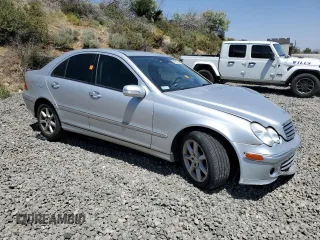 2007 Mercedes-Benz C 280 Luxury with VIN WDBRF92H67F931301, listed as a Copart auction lot 59984525 with 167,429 mi miles and Salvage title. Bid and sale history available at DreamBid. Image 4.