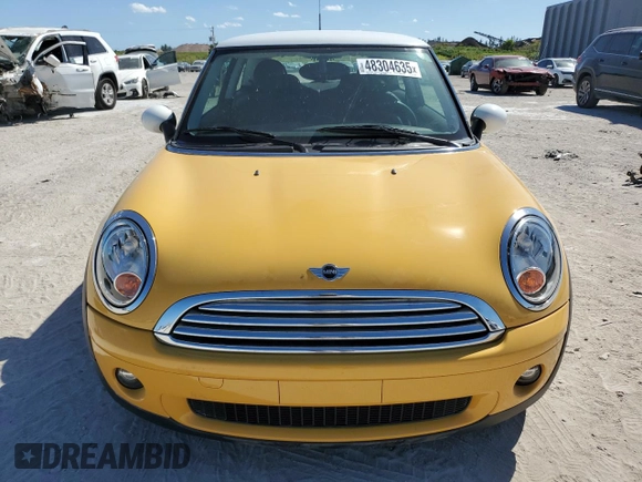 2007 MINI Hardtop with VIN WMWMF33537TU60963, listed as a Copart auction lot 48304635 with 22,377 mi miles and Clean title. Bid and sale history available at DreamBid. Image 5.