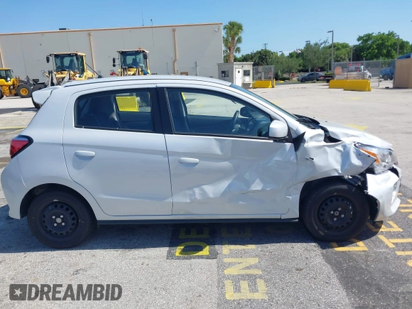 2024 Mitsubishi Mirage ES z VIN ML32AUHJXRH012264, wystawiony jako IAAI lot #42329433 z przebiegiem 11 904 mil mil oraz . Historia ofert i sprzedaży dostępna na DreamBid. Obrazek 14.