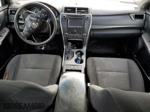 2015 Toyota Camry LE z VIN 4T1BD1FK5FU160965, wystawiony jako Copart lot #51188425 z przebiegiem 387 449 mil mil oraz Czysty tytuł • Clean title. Historia ofert i sprzedaży dostępna na DreamBid. Obrazek 8.