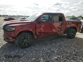 2022 Ram 1500 Limited z VIN 1C6SRFHT3NN320835, wystawiony jako Copart lot #53959595 z przebiegiem 7 050 mil mil oraz Szkoda całkowita • Salvage title. Historia ofert i sprzedaży dostępna na DreamBid. Obrazek 1.
