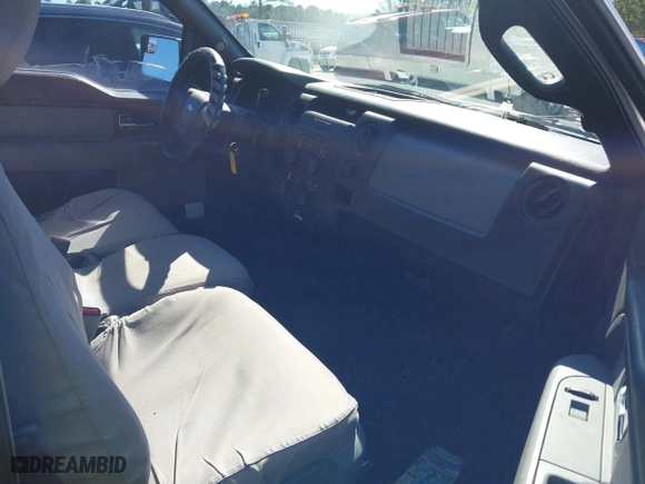 2014 Ford F-150 XL with VIN 1FTMF1CM5EKD42785, listed as a IAAI auction lot 41769539 with 193,800 mi miles. Bid and sale history available at carsss.com. Image 8.