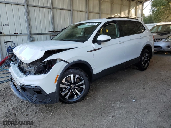 2024 Volkswagen Tiguan S with VIN 3VVFB7AX7RM046672, listed as a Copart auction lot 86002274 with 15,211 mi miles and Salvage Title. Bid and sale history available at carsss.com. Image 1.