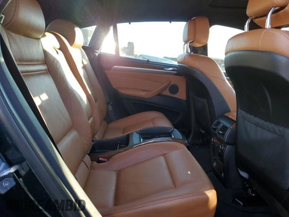 2013 BMW X6 xDrive35i z VIN 5UXFG2C5XDL786031, wystawiony jako Copart lot #42719395 z przebiegiem 95 920 mil mil oraz Szkoda całkowita • Salvage title. Historia ofert i sprzedaży dostępna na DreamBid. Obrazek 11.
