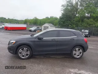 2015 Mercedes-Benz GLA 250 z VIN WDCTG4GB0FJ101026, wystawiony jako IAAI lot #42278818 z przebiegiem 138 453 mil mil oraz . Historia ofert i sprzedaży dostępna na DreamBid. Obrazek 14.