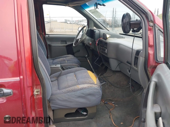 1989 Ford Aerostar z VIN 1FMCA11U2KZC19215, wystawiony jako IAAI lot #41719140 z przebiegiem 3 566 mil mil oraz . Historia ofert i sprzedaży dostępna na DreamBid. Obrazek 5.