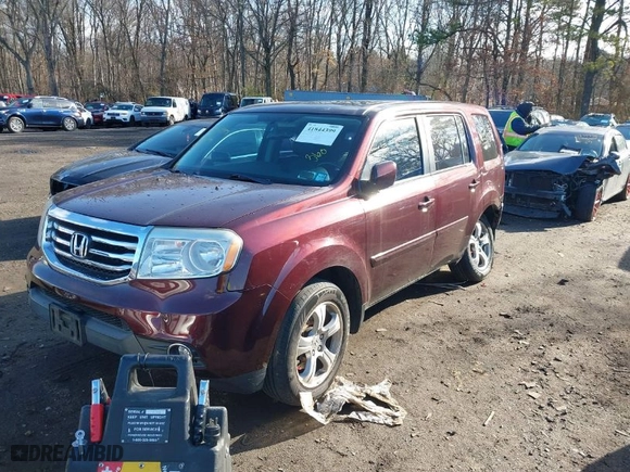 2014 Honda Pilot EX-L with VIN 5FNYF4H50EB040497, listed as a IAAI auction lot 41844399 with 120,103 mi miles. Bid and sale history available at carsss.com. Image 2.